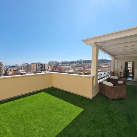 Appartement Attico Panoramico Cagliari Extérieur photo